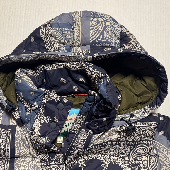 THE GREAT. OUTDOORS The Down Polar Puffer Patchwork Bandana Hooded Jacket M - Picture 12 of 16